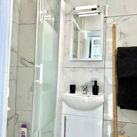 Le Toit De Montmartre Апартаменты *