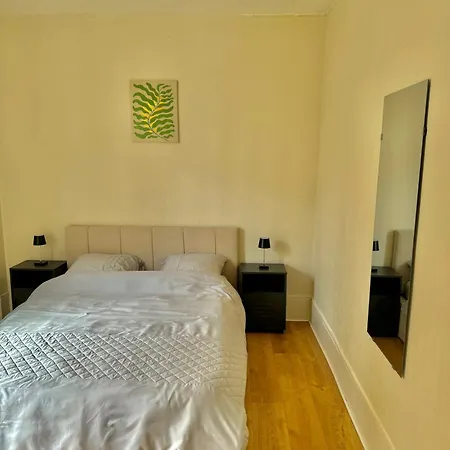 Le Toit De Montmartre Апартаменты Париж