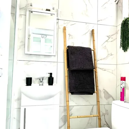 Apartment Le Toit De Montmartre Paris