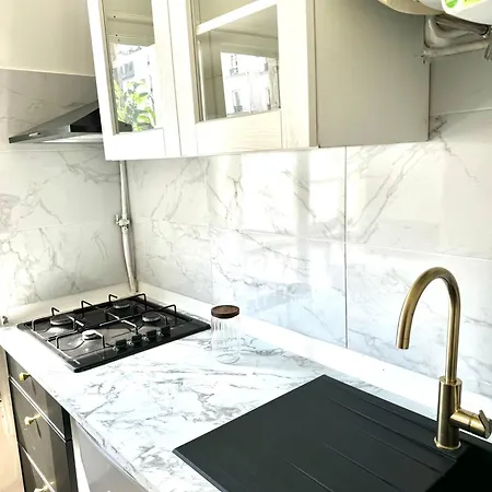 Le Toit De Montmartre Апартаменты Париж